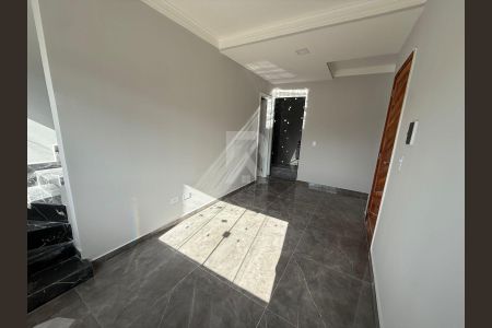 12_photo/94dcfe7fd3.c202053c0eb79174-ATLAS-e54a74e8-410e-427a-9ff9-d228648bd896.jpg de casa à venda com 2 quartos, 54m² em Campo de Santana, Curitiba