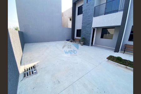 8_photo/94dcfe7fdd.b8c4f165c1f119ea-ATLAS-628428eb-cd5f-4923-8f5c-84e4ce179009.jpg de casa à venda com 3 quartos, 67m² em Campo de Santana, Curitiba