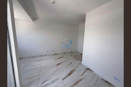 2_photo/94dcfe81a9.a596fb24e8ccb8cd-ATLAS-2410306f-0b9a-48ce-b4b3-ebdd14d83159.jpg de casa à venda com 2 quartos, 61m² em Campo de Santana, Curitiba