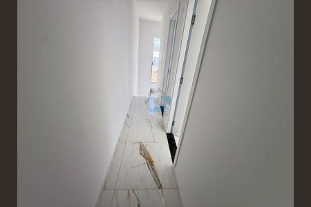 5_photo/94dcfe81a9.a596fb24e8ccb8cd-ATLAS-4bb0e1d7-09eb-48b9-9474-d36aea1adb82.jpg de casa à venda com 2 quartos, 61m² em Campo de Santana, Curitiba