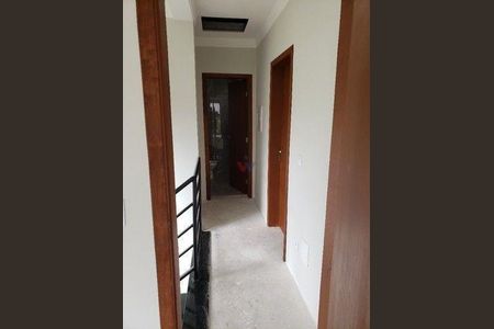 7_photo/94dcfe821d.1aa5b8f538f3adaf-ATLAS-bd4055a7-4439-426c-b28c-84daabbaa906.jpg de casa à venda com 3 quartos, 121m² em Campo de Santana, Curitiba