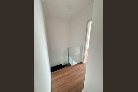 8_photo/94dcfe8223.3714cccd63f8fe2d-ATLAS-81dcaf6d-867f-4b8b-b585-e8dcc18ee7d4.jpg de casa à venda com 3 quartos, 80m² em Campo de Santana, Curitiba