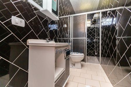 5_photo/94dcfea8cf.ec45c5915be217bb-ATLAS-e714e59d-07c5-4637-b846-5c0fda1e7f44.jpg de casa para alugar com 3 quartos, 240m² em Sítio Cercado, Curitiba