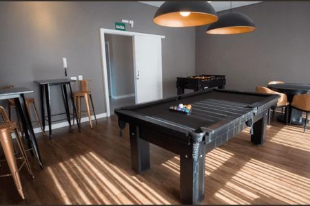 46_photo/94dd1d8b41.ceff8192393c33de-ATLAS-c0b2fd1e-8565-48e6-a338-82ae5d33424d.jpg de casa à venda com 5 quartos, 488m² em Augusta, Curitiba