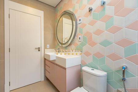 29_photo/94dd1d8b41.ceff8192393c33de-ATLAS-ce3ebe4f-608a-48de-8fa0-9ba680fab2ca.jpg de casa à venda com 5 quartos, 488m² em Augusta, Curitiba