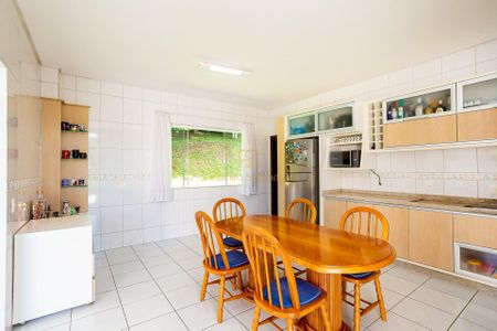 7_photo/94dd1d8c41.84d273d2e1abbbdc-ATLAS-b09fedb3-6a24-4fb8-9824-4ae9903c5476.jpg de casa à venda com 3 quartos, 370m² em Cidade Industrial de Curitiba, Curitiba