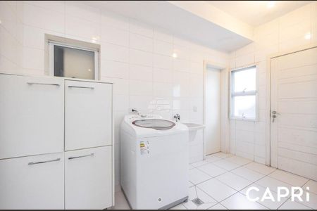 15_photo/94dd1d8cd9.e6e1c947b02cf8fb-ATLAS-0721c445-d9c7-4d92-bbb9-5f76d4e730fe.jpg de casa à venda com 4 quartos, 320m² em Augusta, Curitiba