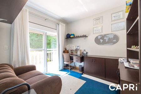 13_photo/94dd1d8cd9.e6e1c947b02cf8fb-ATLAS-17d52553-afa8-4e25-ae34-269b38c6a054.jpg de casa à venda com 4 quartos, 320m² em Augusta, Curitiba