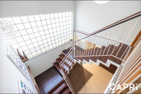 17_photo/94dd1d8cd9.e6e1c947b02cf8fb-ATLAS-2f321b3d-a60c-497b-b190-b5c2d06dc493.jpg de casa à venda com 4 quartos, 320m² em Augusta, Curitiba