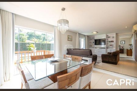 6_photo/94dd1d8cd9.e6e1c947b02cf8fb-ATLAS-5d6b17b3-ea94-42b8-9a17-73ed8bfe0332.jpg de casa à venda com 4 quartos, 320m² em Augusta, Curitiba