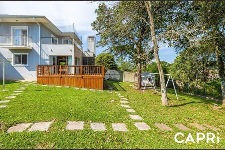 2_photo/94dd1d8cd9.e6e1c947b02cf8fb-ATLAS-8adf6688-dd37-43ea-94b5-32a78236d2ba.jpg de casa à venda com 4 quartos, 320m² em Augusta, Curitiba