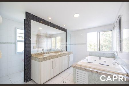 7_photo/94dd1d8cd9.e6e1c947b02cf8fb-ATLAS-b073ae7e-25d2-4362-a41b-e64a5a95e143.jpg de casa à venda com 4 quartos, 320m² em Augusta, Curitiba