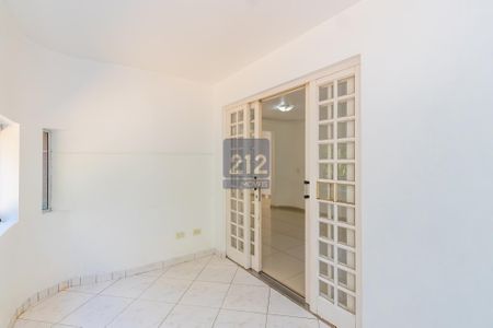 29_photo/94dd1de60b.6ba4ef9df26df2e3-ATLAS-76bebf34-e144-48e2-aa30-32f37e79ed2e.jpg de casa à venda com 5 quartos, 499m² em Augusta, Curitiba