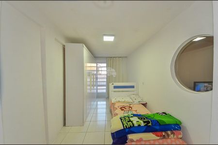 5_photo/94dd1df02f.adbb37f92a381176-ATLAS-465573bf-fe85-4124-b0f7-2e69cd40da17.jpg de casa à venda com 3 quartos, 80m² em Augusta, Curitiba