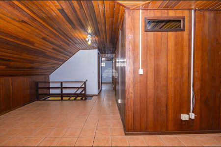 37_photo/94dd1df049.f14d7a494a64fc38-ATLAS-5b1f53fe-50d4-4ab1-9cc7-39bfe700cdbf.jpg de casa à venda com 6 quartos, 279m² em Augusta, Curitiba