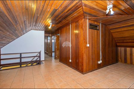 36_photo/94dd1df049.f14d7a494a64fc38-ATLAS-a1956a81-5bdc-4e30-a929-fb4c7163352d.jpg de casa à venda com 6 quartos, 279m² em Augusta, Curitiba