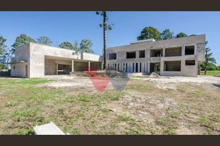 4_photo/94dd1e1e55.d505c9d9834fda44-ATLAS-8db0b45e-348e-4222-ae12-8b1e3bc1c2cb.jpg de casa de condomínio à venda com 5 quartos, 620m² em Orleans, Curitiba