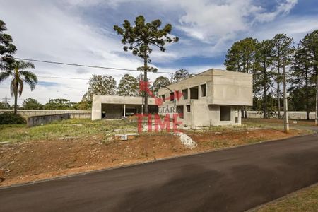 2_photo/94dd1e1efd.d70f16bf26ef1d9f-ATLAS-d176dcfe-e607-42f8-becd-0011ade9d5f1.jpg de casa à venda com 4 quartos, 620m² em Orleans, Curitiba