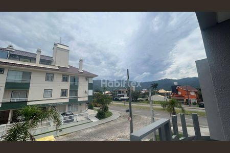 12_photo/9527242fd9.05ce585fb8b748d4-ATLAS-df228776-469b-4fed-9a7d-0f8dbbfbd7f6.jpg de casa à venda com 3 quartos, 128m² em Pântano do Sul, Florianópolis