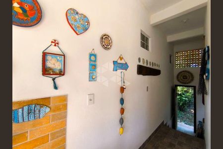 24_photo/952724302d.45f02ef6bff41bc6-ATLAS-cf9fee7a-11de-4a5f-a162-a334d819a69e.jpg de casa para alugar com 1 quarto, 60m² em Pântano do Sul, Florianópolis