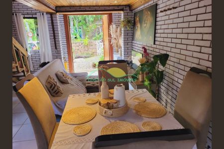 7_photo/9527244d49.4bd2615f33144f40-ATLAS-e98fdddc-92b9-4b77-ad6e-97589c5deded.jpg de casa à venda com 2 quartos, 74m² em Armacao do Pântano do Sul, Florianópolis