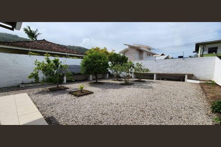 13_photo/9527245801.c4a86b3c211625c7-ATLAS-8a10b6ef-98ff-4e5e-a8ff-b994ebf9d771.jpg de casa à venda com 4 quartos, 352m² em Armacao do Pântano do Sul, Florianópolis