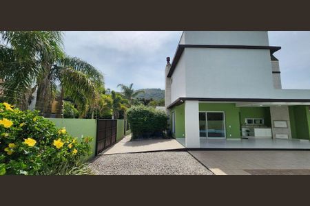 20_photo/9527245801.c4a86b3c211625c7-ATLAS-d3f80bb4-a520-4afc-bc25-80fb156df078.jpg de casa à venda com 4 quartos, 352m² em Armacao do Pântano do Sul, Florianópolis