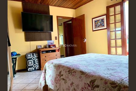 36_photo/9527245847.2866b196c2edf31d-ATLAS-c3d0e548-1085-4881-8a14-7de003fc0e70.jpg de casa à venda com 4 quartos, 125m² em Armacao do Pântano do Sul, Florianópolis