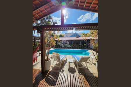 5_photo/952724596d.f0d246bad4da1cd5-ATLAS-5d18b4bc-33ca-4c82-8c8a-245a3cee5eba.jpg de casa à venda com 4 quartos, 250m² em Armação, Florianópolis