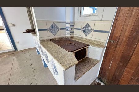 10_photo/952724c949.bd2dffe6b68feeb7-ATLAS-f2a1cc6e-a10f-446d-94c3-4ff0af6a44c6.jpg de casa à venda com 4 quartos, 230m² em Morro das Pedras, Florianópolis
