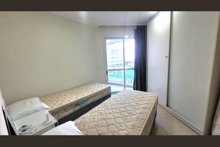 5_photo/952724c955.f42e7a7fc758164f-ATLAS-d3b3874f-c4e9-41e3-8e58-4324afb0dcff.jpg de apartamento à venda com 2 quartos, 69m² em Morro das Pedras, Florianópolis