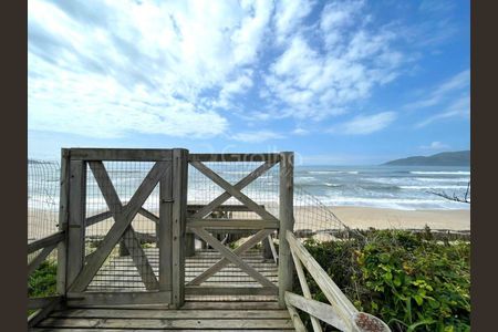 36_photo/952724c95b.19dd4e5b4ccbc227-ATLAS-bae81039-a2b5-488d-8bd7-52112414a69c.jpg de apartamento para alugar com 2 quartos, 12m² em Morro das Pedras, Florianópolis