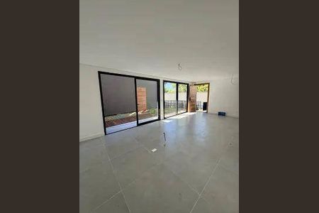 11_photo/952724cb8d.99a96db14322780a-ATLAS-23f4adc9-cd90-488e-8da5-5d7fd1b0ca6f.jpg de casa à venda com 3 quartos, 143m² em Morro das Pedras, Florianópolis