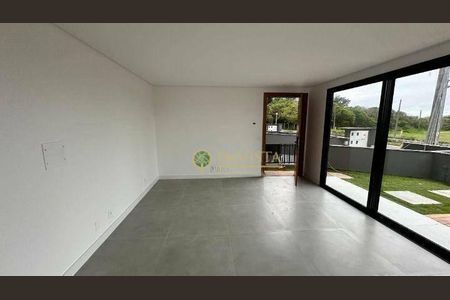 10_photo/952724cb8d.99a96db14322780a-ATLAS-2bcfda30-78a5-44e0-9c51-3dde04f7fbaa.jpg de casa à venda com 3 quartos, 143m² em Morro das Pedras, Florianópolis