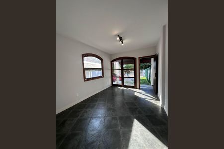 3_photo/952724cb8f.b97733ac54945130-ATLAS-bce7a124-4ae7-4a82-808d-c2b1bf0e83d5.jpg de casa para alugar com 3 quartos, 150m² em Morro das Pedras, Florianópolis