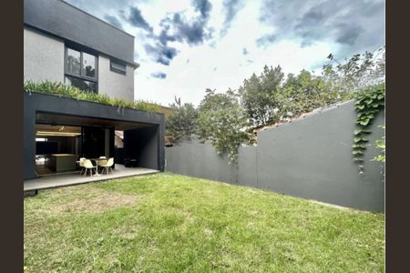 6_photo/952724cbff.e3a954dfb45dd8a0-ATLAS-3b8aa409-232b-4d0b-bd64-236726f0117f.jpg de casa à venda com 3 quartos, 173m² em Morro das Pedras, Florianópolis