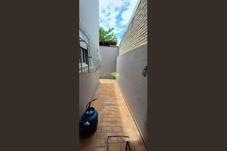 28_photo/952724ce7b.4909862b8c1c38b1-ATLAS-b00d54b4-07a4-490c-8e46-e89cc8eb1ae2.jpg de casa à venda com 3 quartos, 211m² em Morro das Pedras, Florianópolis