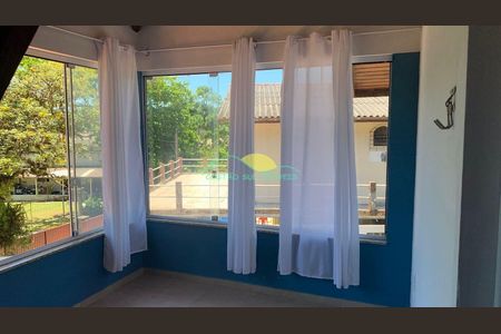 21_photo/952724ce99.59abdc00308a7dc6-ATLAS-cb334a20-d497-4c27-aa37-61a4e671cae1.jpg de casa à venda com 4 quartos, 250m² em Armação, Florianópolis