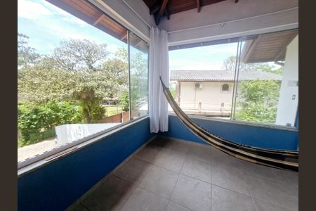 9_photo/952724cebb.598c66e7e5047e83-ATLAS-8353674e-5dbb-4f09-aea6-638bd6bde350.jpg de casa à venda com 4 quartos, 250m² em Armação, Florianópolis