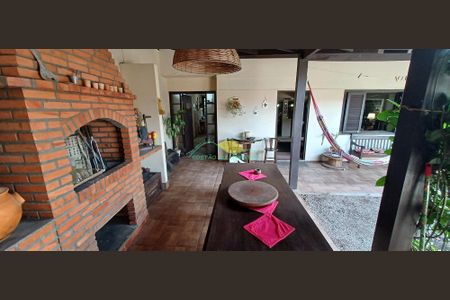 6_photo/952724cec3.6ba4ef9df26df2e3-ATLAS-a7ac477b-fb11-4d53-971a-bd44bd077e77.jpg de casa à venda com 3 quartos, 280m² em Morro das Pedras, Florianópolis