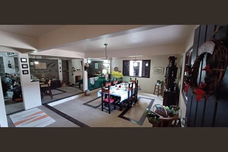 5_photo/952724cec3.6ba4ef9df26df2e3-ATLAS-c54ac44f-6055-4e41-b5ab-f4e33ef493d6.jpg de casa à venda com 3 quartos, 280m² em Morro das Pedras, Florianópolis