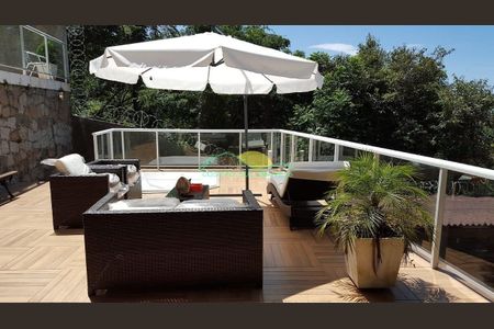 10_photo/952724d3b3.906020ab0bc1df8b-ATLAS-d71b8a2a-eb02-46a9-b0da-b700edc9389c.jpg de casa à venda com 3 quartos, 350m² em Pedrita, Florianópolis