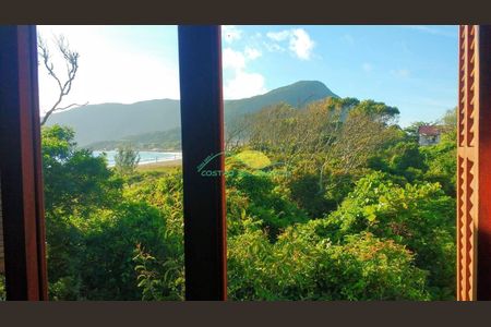 7_photo/952724f74f.04f4efb4ec0e2ec3-ATLAS-b8518d33-cf98-48a1-b3ce-7198269bddfb.jpg de casa à venda com 3 quartos, 140m² em Armação, Florianópolis