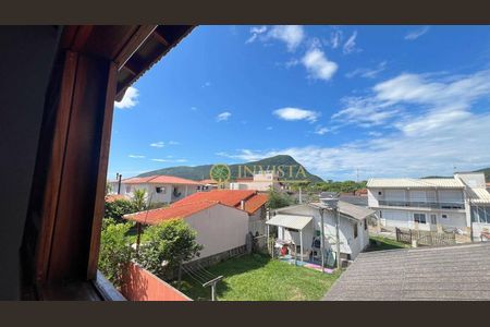 11_photo/952724f79d.85eb9d87cb6ce395-ATLAS-c0086de7-4909-413f-809d-e2c2accc0cf1.jpg de casa à venda com 3 quartos, 221m² em Armacao do Pântano do Sul, Florianópolis