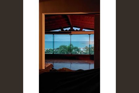 1_photo/952724f991.725fe1468e6be65c-ATLAS-a5a5f82e-deb4-46fb-a89d-16d01255c8d3.jpg de casa à venda com 3 quartos, 180m² em Armação, Florianópolis