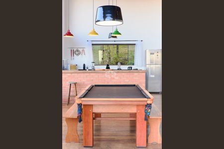 8_photo/952725b045.c54d8ccd00eda198-ATLAS-4e2af980-90f7-49aa-9dfc-26fc6afbbd68.jpg de casa à venda com 4 quartos, 500m² em Pântano do Sul, Florianópolis