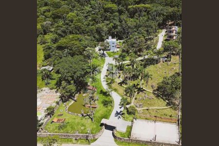 11_photo/952725bdb7.a85d12acb26e661d-ATLAS-2b4c33b9-6b45-46f0-aa8f-6dd33e486413.jpg de casa à venda com 7 quartos, 600m² em Açores, Florianópolis