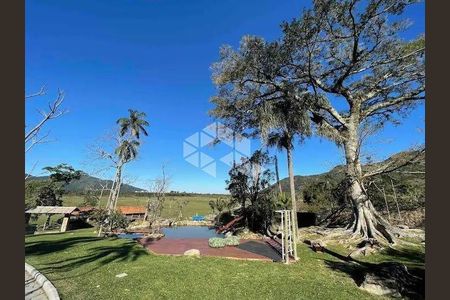 7_photo/952725bdb7.a85d12acb26e661d-ATLAS-93fe647d-0f98-46b1-8211-75ab74195583.jpg de casa à venda com 7 quartos, 600m² em Açores, Florianópolis
