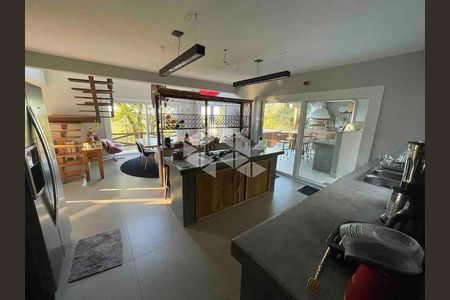 14_photo/952725bdb7.a85d12acb26e661d-ATLAS-a33eb67e-b411-4c61-9d63-8bb021b7918b.jpg de casa à venda com 7 quartos, 600m² em Açores, Florianópolis
