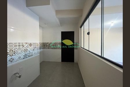 2_photo/952725c3d1.1a3be57d0f85dd4b-ATLAS-097f288f-ff2b-44ae-89e8-5b97bf1f6b1c.jpg de casa à venda com 5 quartos, 220m² em Armacao do Pântano do Sul, Florianópolis